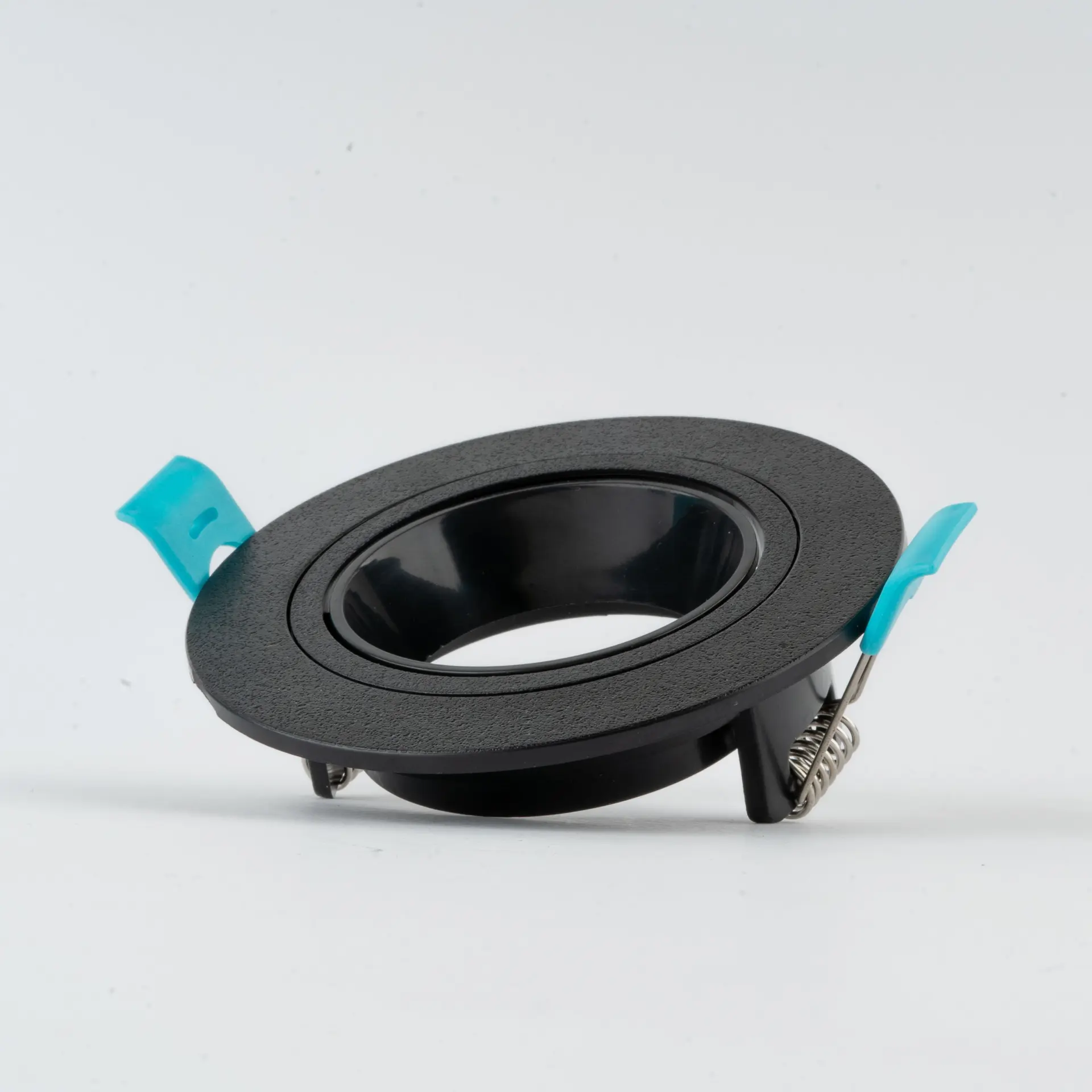 ROUND SPOTLIGHT BLACK ROUND SPOTLIGHT BLACK